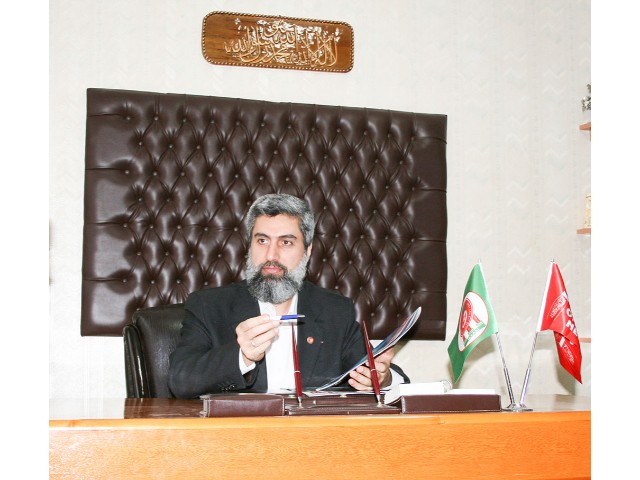 alparslan kuytul kimdir